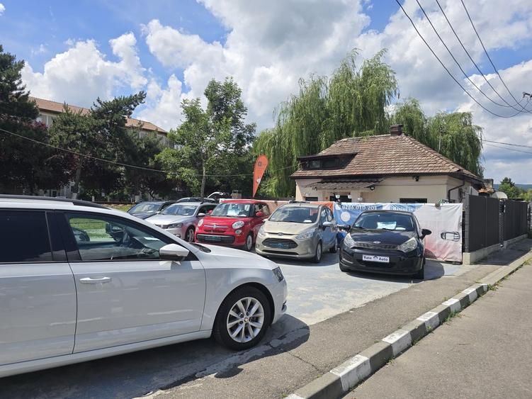 Casă cu 4 camere în Nord