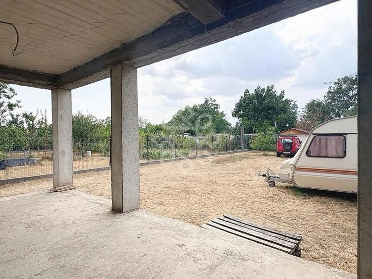Casă cu Teren 745 Mp în Episcopia Bihorului