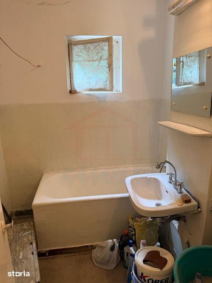 Apartament cu 2 camere în Micro 18