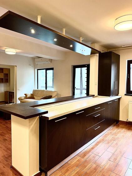 Apartament cu 2 camere semidecomandat în Bucureștii Noi