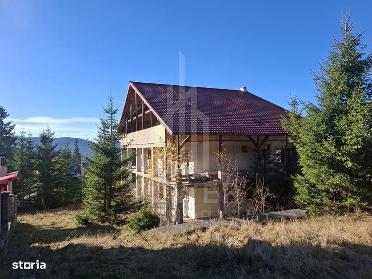 Casă cu 4 camere în Câineni