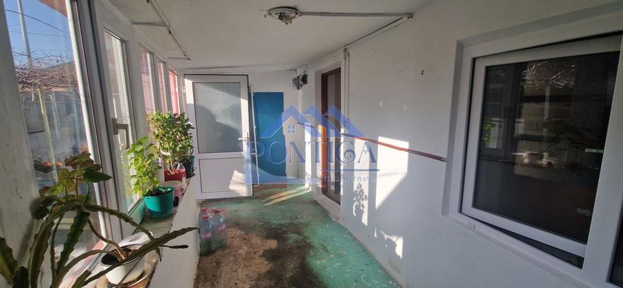 Casă individuală cu 4 camere cu Canalizare în Lumina