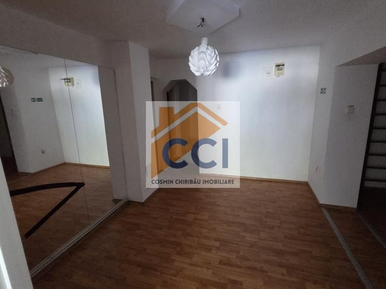Spațiu comercial, de 107 mp, în Central