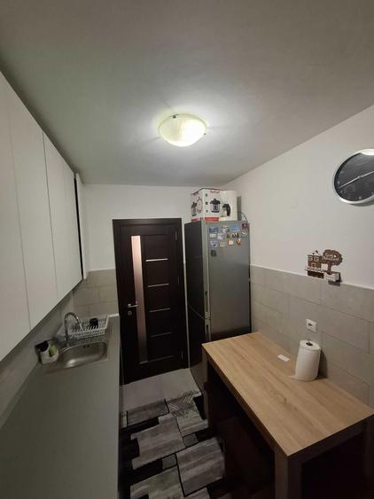 Apartament cu 2 camere semidecomandat în Astra