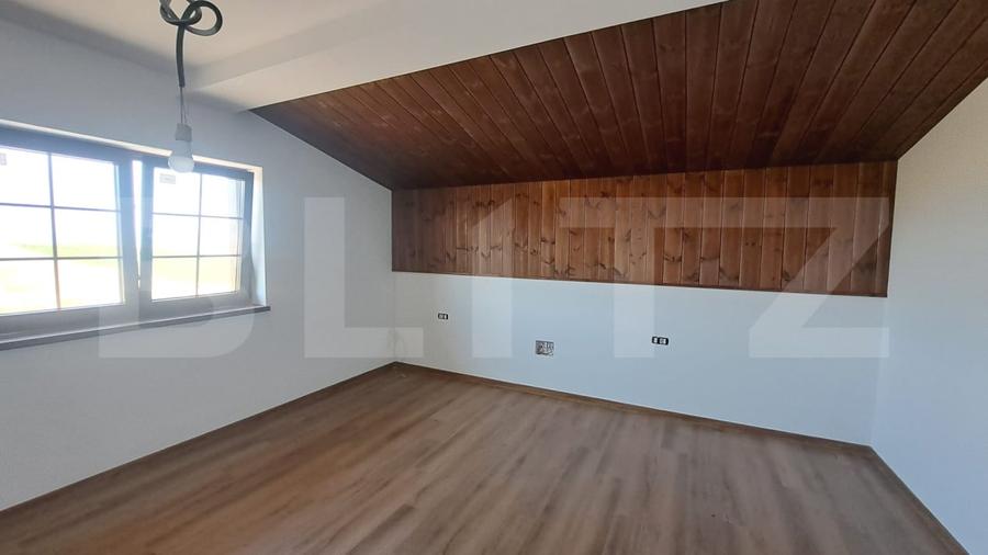 Casă individuală cu 4 camere cu Teren 780 Mp în Tărlungeni