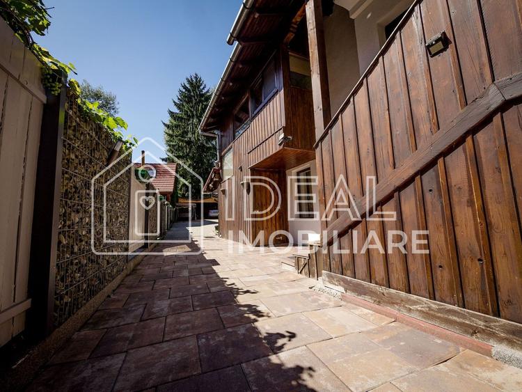 Casă individuală cu 5 camere cu Canalizare în Cisnădioara