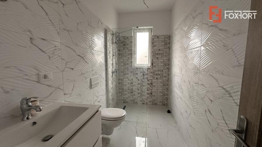 Duplex cu 4 camere cu Canalizare în Giroc