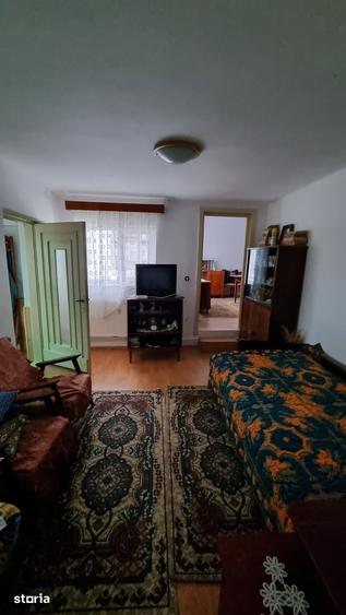 Casa modernizata, baie, centrala, 5593mp teren - Merei Ograzi - 9