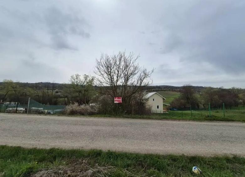 Teren de 900 mp, în Popești