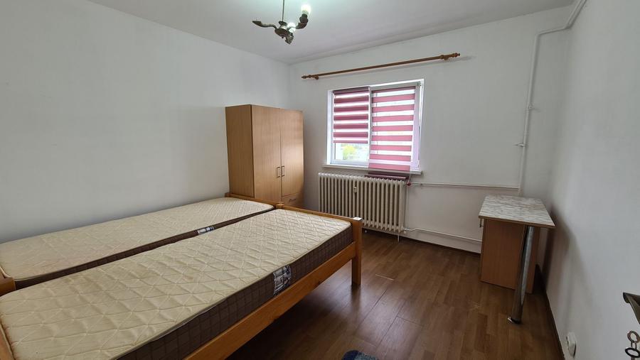 Apartament cu 2 camere decomandat, mobilat în Zorilor