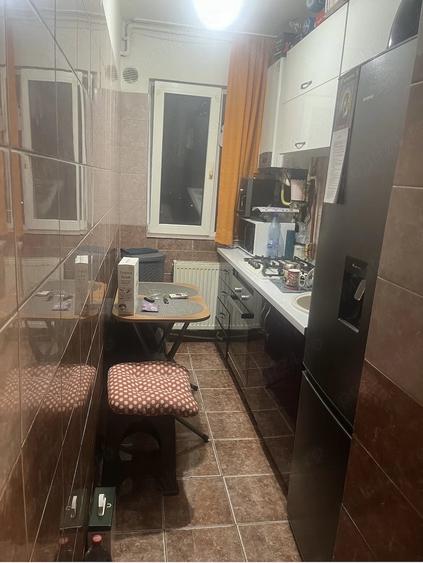 Apartament cu 2 camere nedecomandat în Central