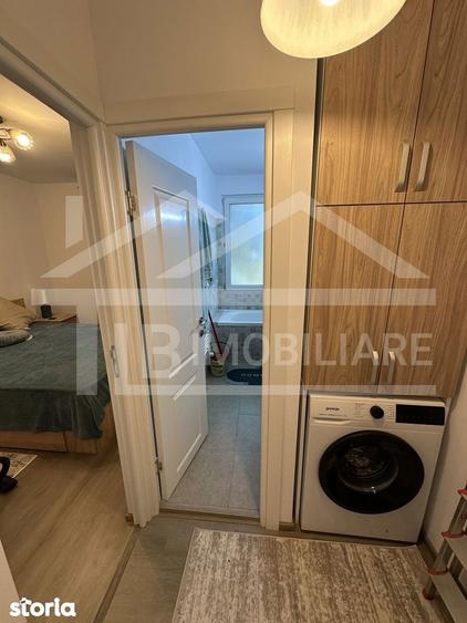 Apartament cu 3 camere în 22 Decembrie 1989