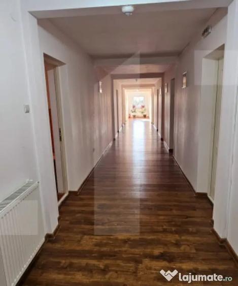 Casă cu 16 camere cu Teren 1663 Mp în Bicfalău