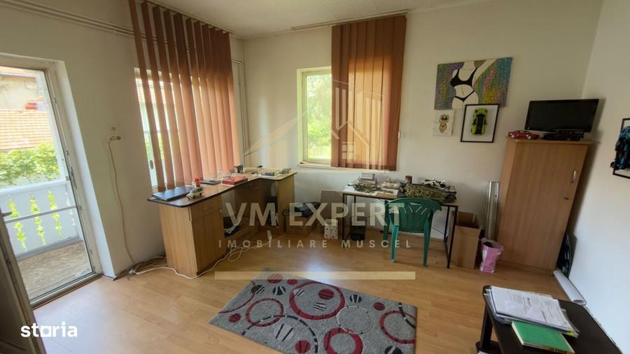 Casa 4 Camere Teren 233 Mp Centru Campulung - 3