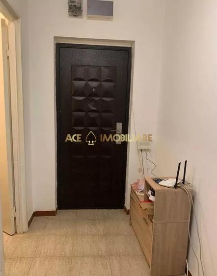 Apartament cu 3 camere decomandat, mobilat în Timpuri Noi