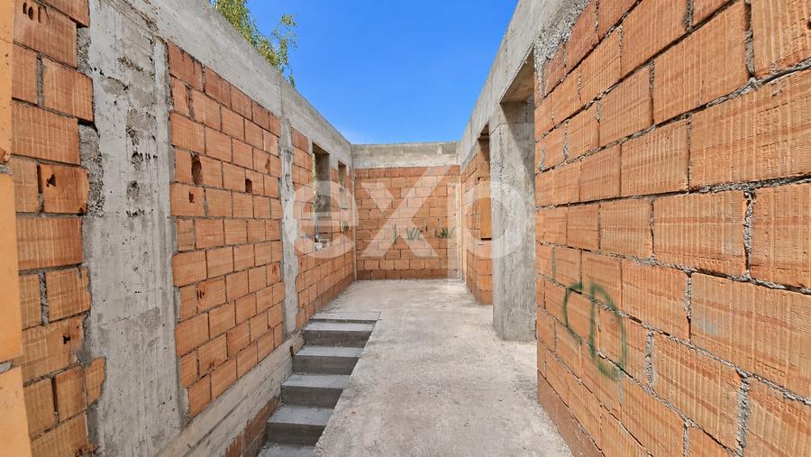 Casă individuală cu 4 camere cu Canalizare în Bunloc