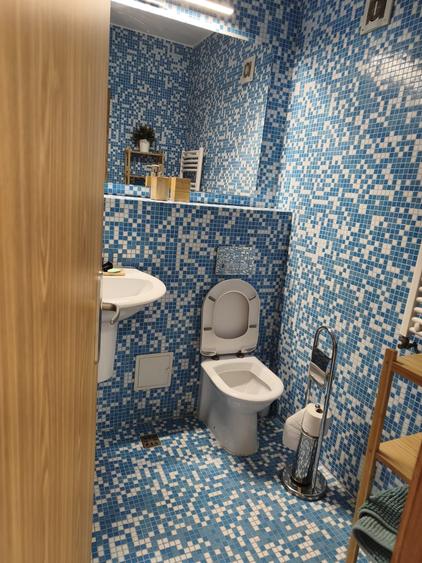 Apartament cu 2 camere decomandat în Drumul Taberei