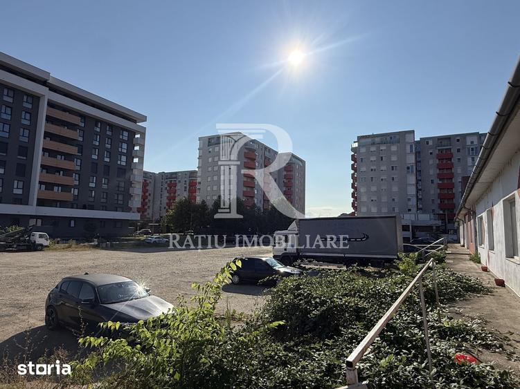 Spațiu comercial, de 700 mp, în Iosia