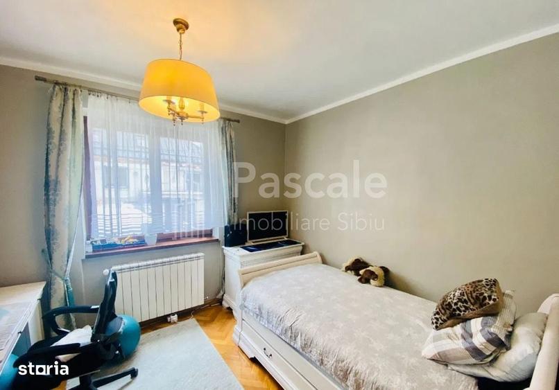 Apartament cu 2 camere decomandat în Cristian
