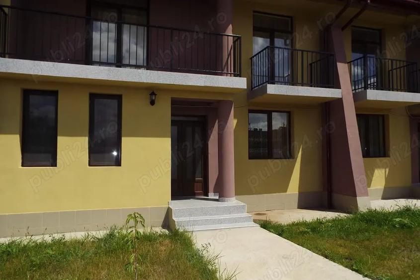 Casă cu 5 camere în Episcopia Bihorului