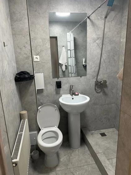 Garsonieră semidecomandată în Buziașului