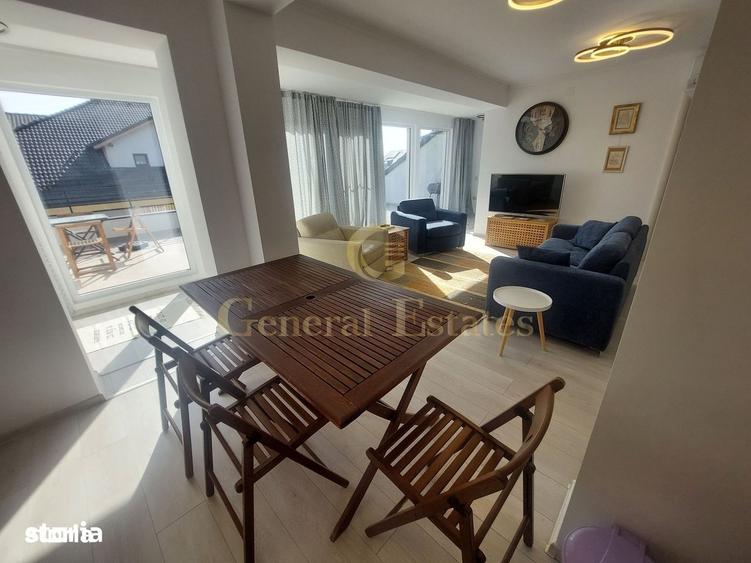 Apartament cu 4 camere, mobilat în Sud