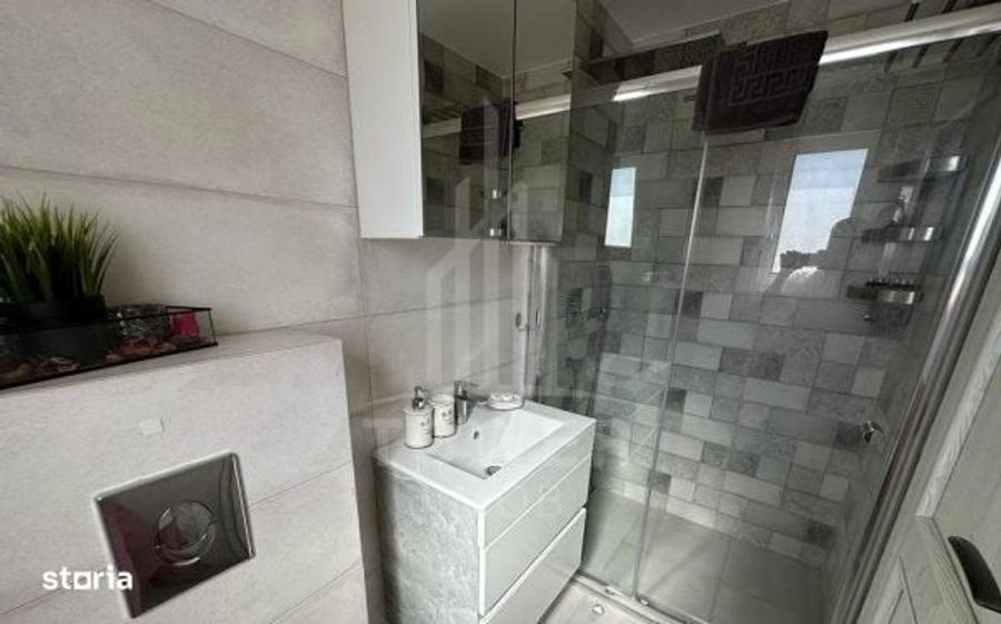 Apartament cu 4 camere în Central