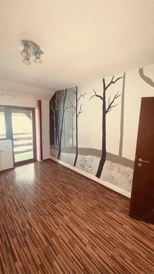 Casă cu 4 camere cu Teren 176 Mp în Șelimbăr