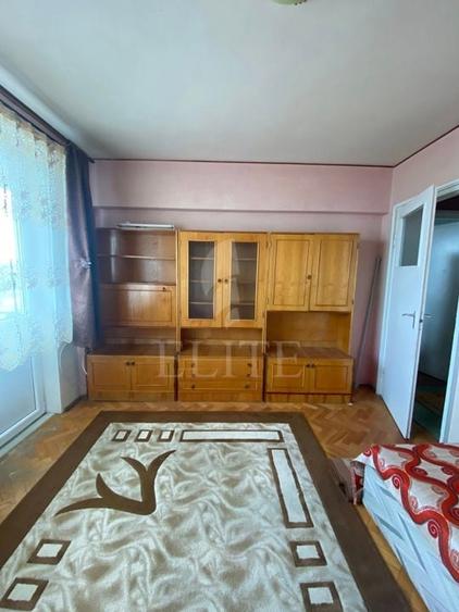 Apartament 2 camere în zona STRAZII BAITA - 3