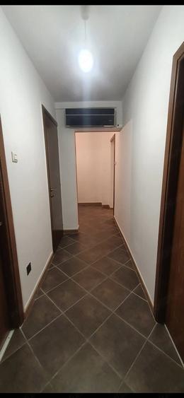 Apartament cu 2 camere decomandat în Brâncoveanu