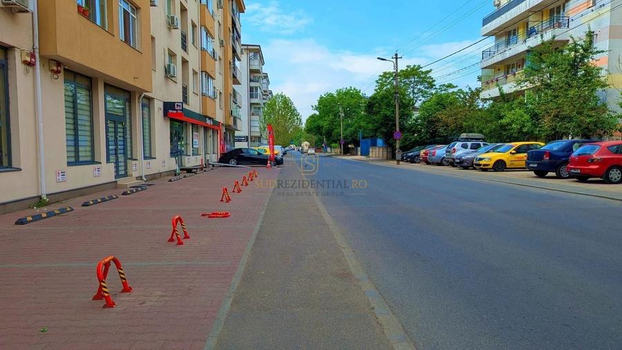 Spațiu comercial, de 134.80000305176 mp, în Berceni