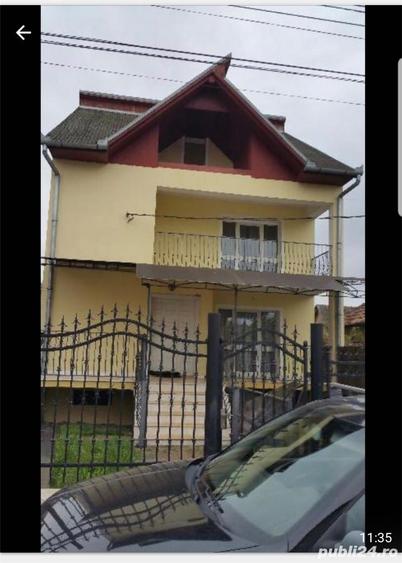 Casă cu 8 camere cu Teren 200 Mp în Gherla