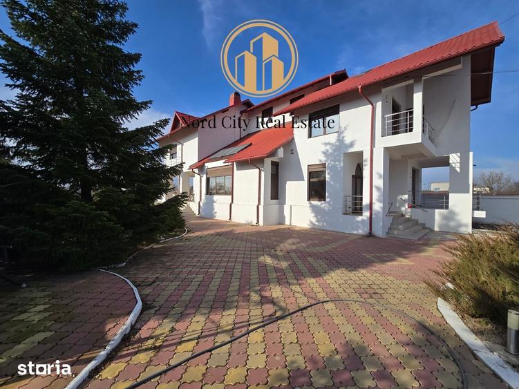Casă cu 5 camere cu Teren 7500 Mp în Ciolpani