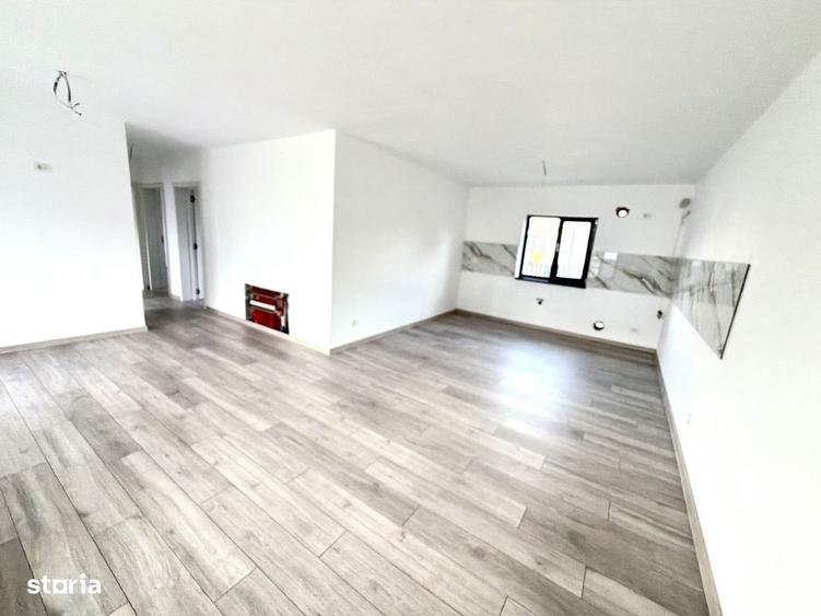 Casă cu 4 camere cu Teren 400 Mp în Hemeiuș