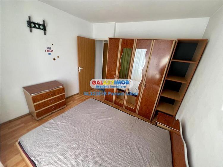 Apartament cu 3 camere semidecomandat, mobilat în Gorjului