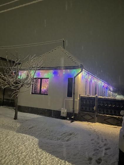 Casă cu 4 camere în Gornești