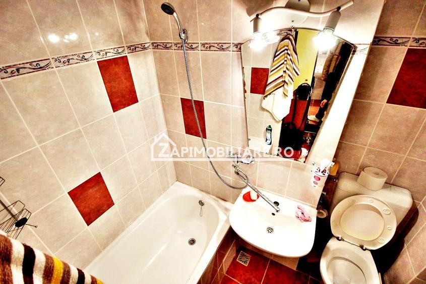 Apartament cu 2 camere semidecomandat, mobilat în Dâmbu Pietros