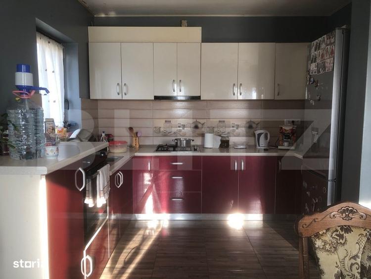 De vanzare casa 4 camere , 9 ari teren , intrare in Paulesti - 16