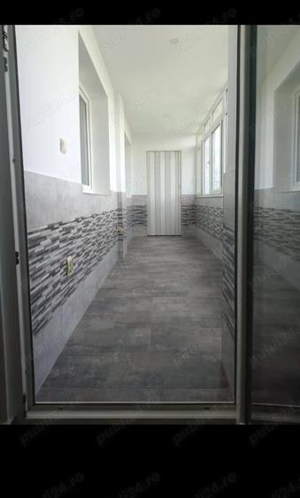 Apartament cu 4 camere decomandat în Ampoi 2