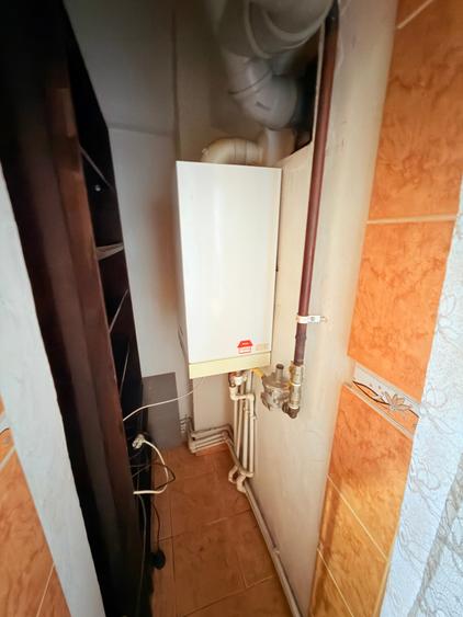 Apartament 4 camere decomandat - 8