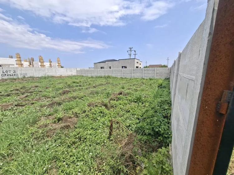 Teren de 440 mp, în Central