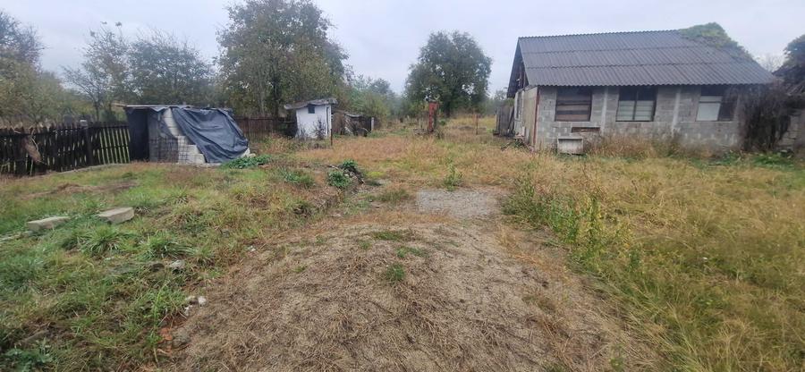 Casă cu 3 camere în Vulcana-Pandele