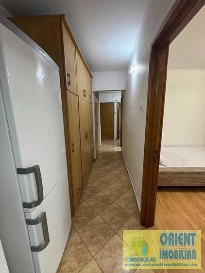 Apartament cu 3 camere decomandat în Inel II