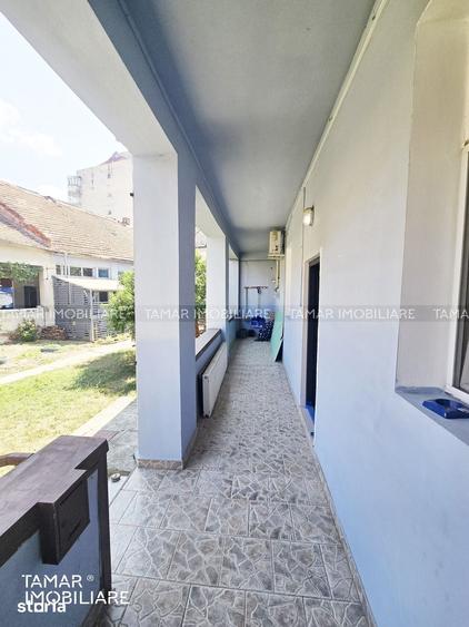 Casă cu 2 camere cu Teren 2382 Mp în Pârneava