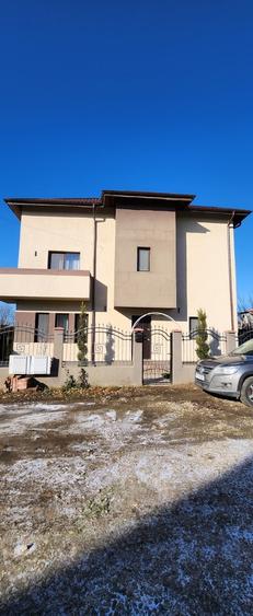 Casă individuală cu 5 camere cu Canalizare în Haliu