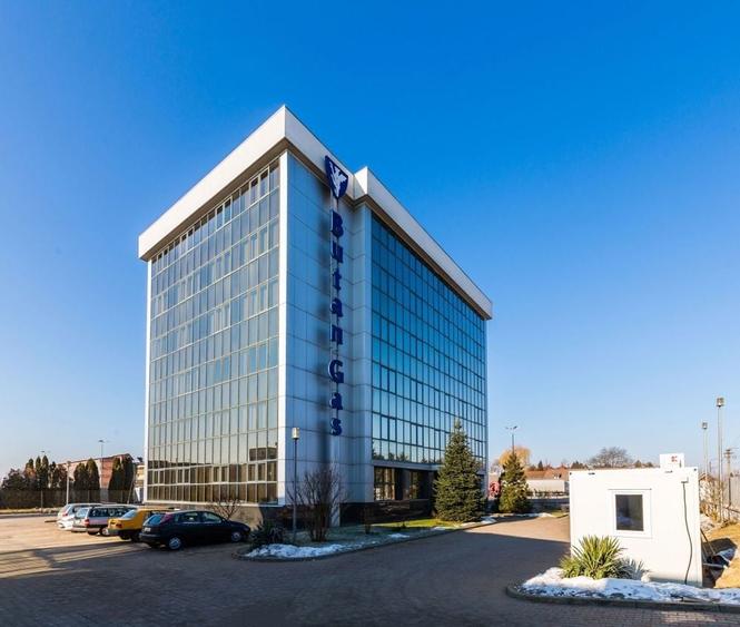 Spațiu comercial, de 2,207 mp, în Lugoj