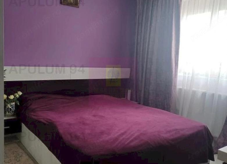 Casă cu 2 camere cu Teren 420 Mp în Săbăreni