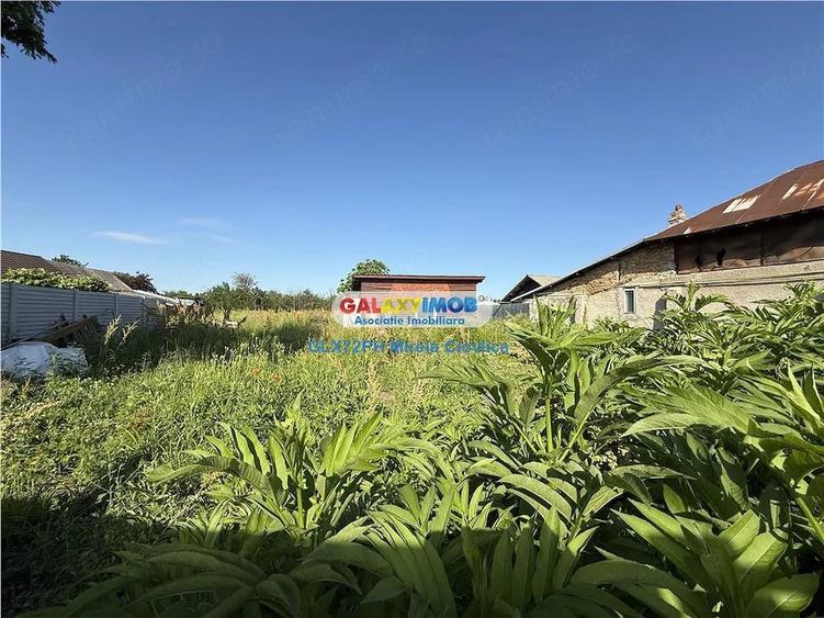 Teren de 1572 mp, în Central