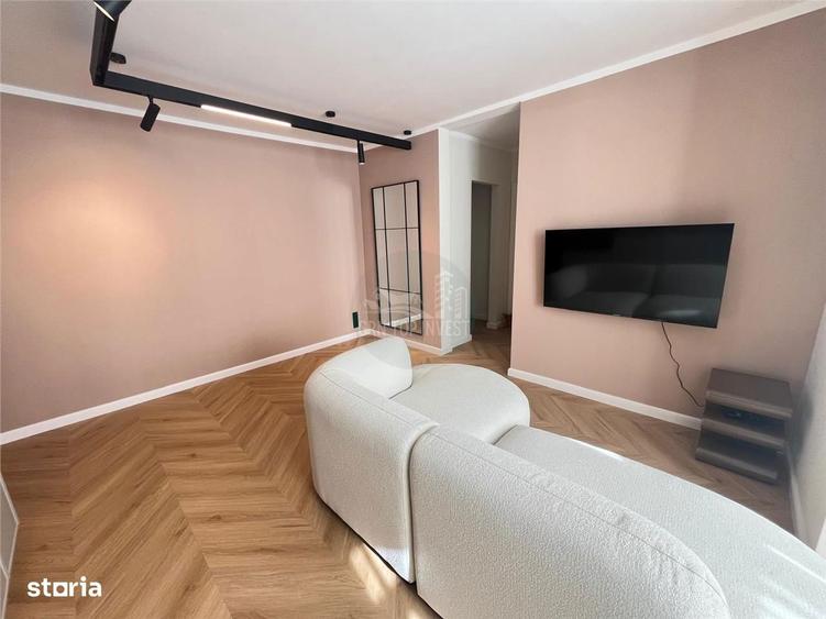 Apartament cu 3 camere, mobilat în Sub Arini