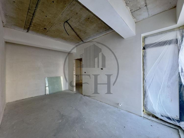 Apartament cu 2 camere semidecomandat în Sud